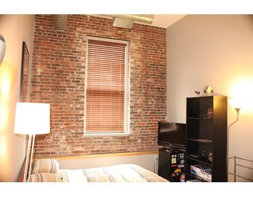 261 Dutton #2, Lowell, MA 01852 photo 23