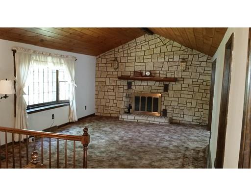 746 Hildreth St, Dracut, MA 01826 photo 8