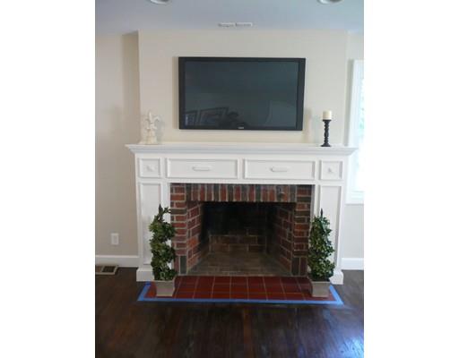 56 Pickwick Rd, Marblehead, MA 01945 photo 5