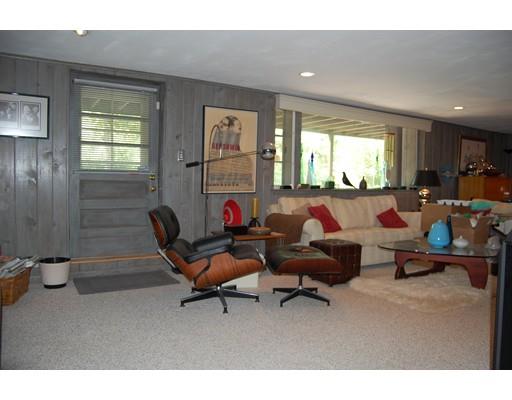 184 Pondview Dr, Springfield, MA 01118 photo 28