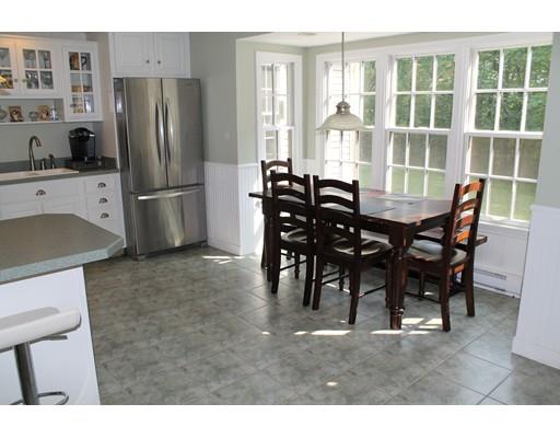 65 Prospect St, Upton, MA 01568 photo 10