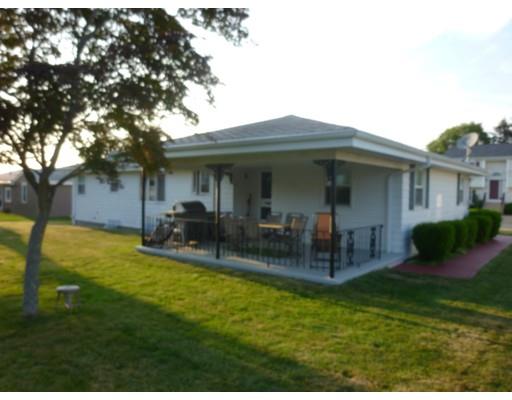 83 Wheeler St, Fall River, MA 02724 photo 4
