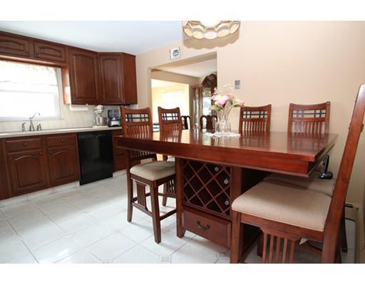145 Fremont Ave, Everett, MA 02149 photo 5