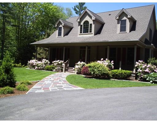 1557 Main St, Acushnet, MA 02743 photo 1