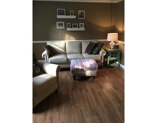44 Hunter Rd, Uxbridge, MA 01569 photo 3