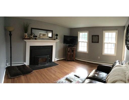 44 Hunter Rd, Uxbridge, MA 01569 photo 6