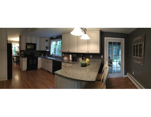 44 Hunter Rd, Uxbridge, MA 01569 photo 4