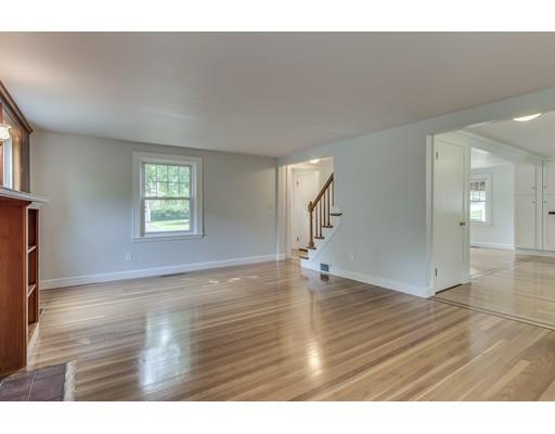 36 Clapp St, Walpole, MA 02081 photo 8