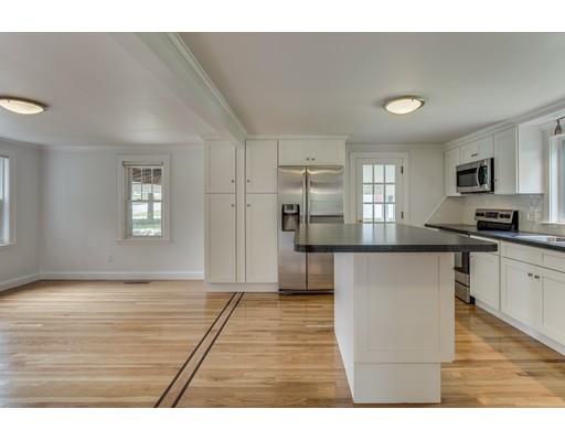 36 Clapp St, Walpole, MA 02081 photo 9