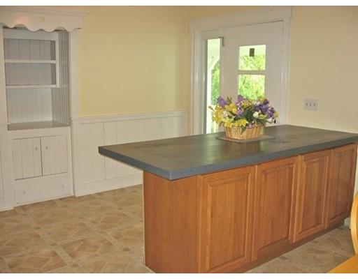 83 Maple St, Douglas, MA 01516 photo 7