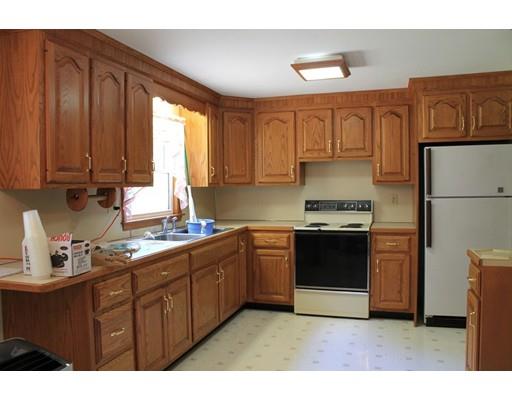 230 E High St, Avon, MA 02322 photo 3