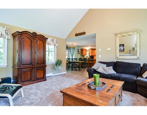 6 Marks Way, Maynard, MA 01754 photo 5