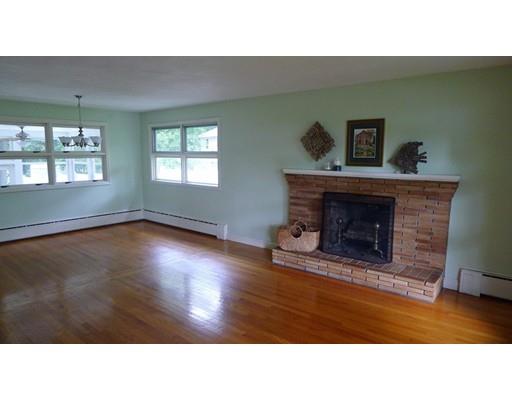 271 Newton Rd, Springfield, MA 01118 photo 5