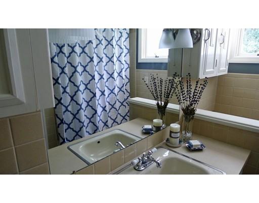 271 Newton Rd, Springfield, MA 01118 photo 22