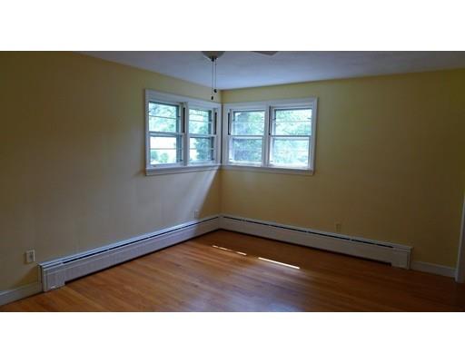 271 Newton Rd, Springfield, MA 01118 photo 16