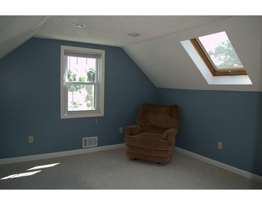 8 Claridge Rd, Worcester, MA 01606 photo 16