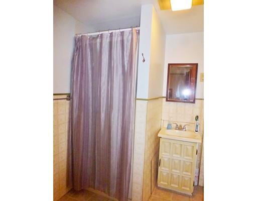 34 Exeter St, West Springfield, MA 01089 photo 17