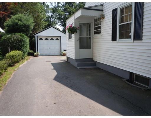 29 Burnside Ter, Springfield, MA 01118 photo 3