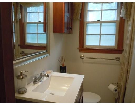 29 Burnside Ter, Springfield, MA 01118 photo 7