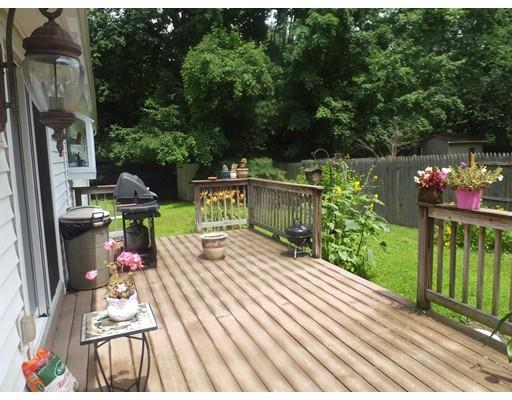 21 Ramblewood Dr, Springfield, MA 01118 photo 20