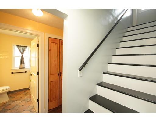 50 Rollins St, Springfield, MA 01109 photo 16