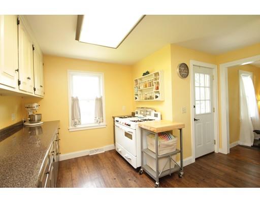 50 Rollins St, Springfield, MA 01109 photo 6