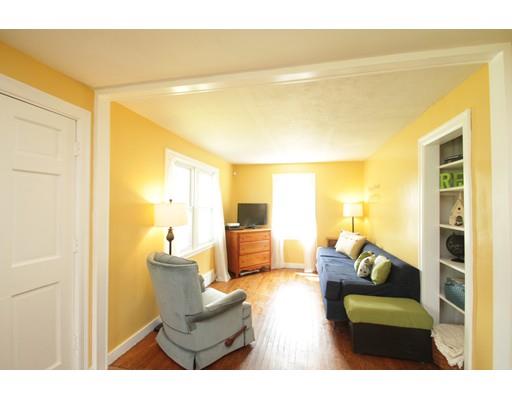 50 Rollins St, Springfield, MA 01109 photo 7