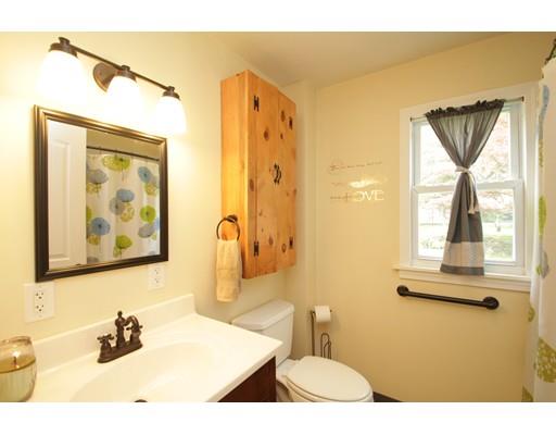 50 Rollins St, Springfield, MA 01109 photo 13