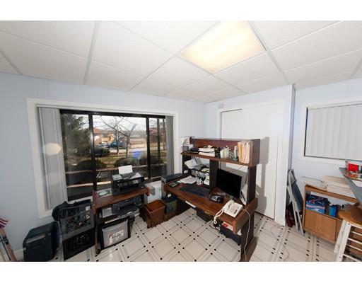 371 Lake Ave, Fall River, MA 02721 photo 13