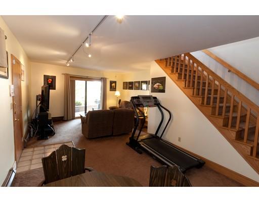371 Lake Ave, Fall River, MA 02721 photo 11