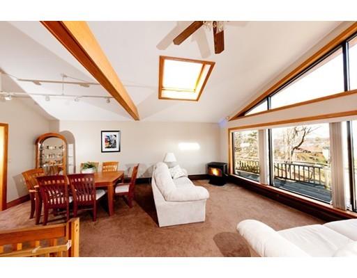 371 Lake Ave, Fall River, MA 02721 photo 6