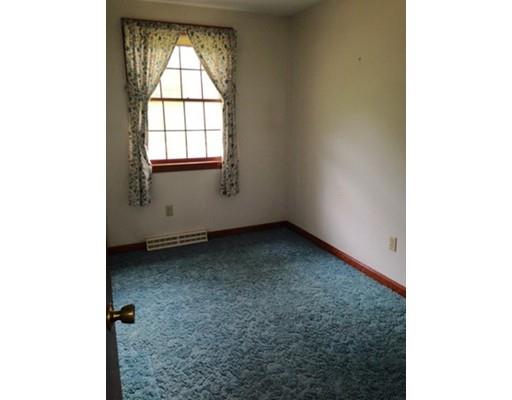 8 Thom Ave, Bourne, MA 02532 photo 9
