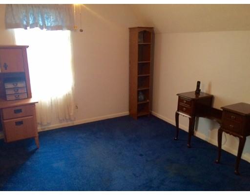 25 Scott Ave, Chicopee, MA 01013 photo 8