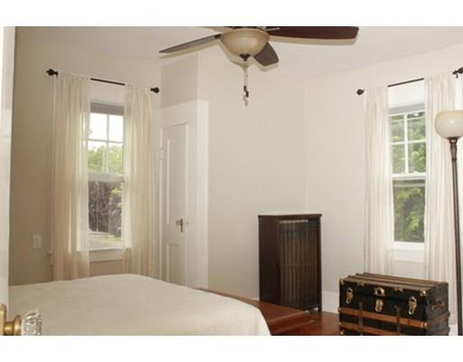 32 Texel Dr, Springfield, MA 01108 photo 17