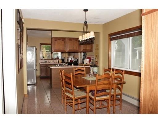 32 Texel Dr, Springfield, MA 01108 photo 11