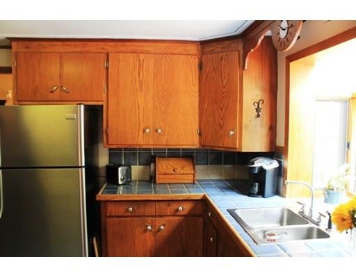359 Granite St, Worcester, MA 01607 photo 11
