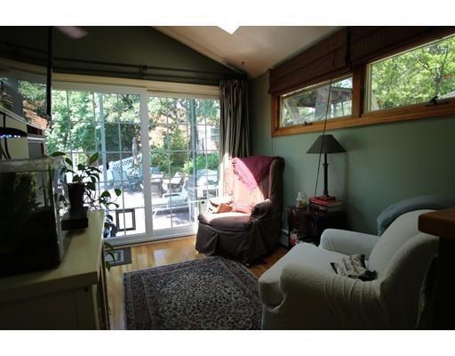 22 Joseph St, Saugus, MA 01906 photo 7