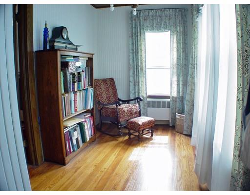 76 Hemlock St, Fall River, MA 02720 photo 12
