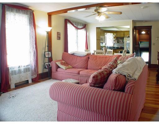 76 Hemlock St, Fall River, MA 02720 photo 11