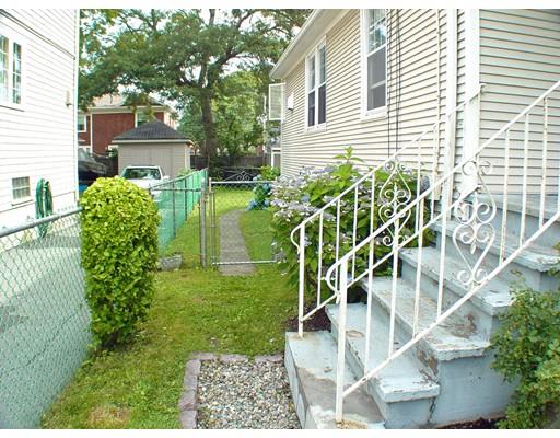 76 Hemlock St, Fall River, MA 02720 photo 3