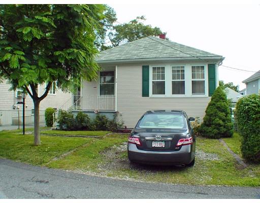 76 Hemlock St, Fall River, MA 02720 photo 2