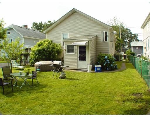 76 Hemlock St, Fall River, MA 02720 photo 6