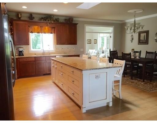 33 Jericho Rd, Hatfield, MA 01038 photo 3