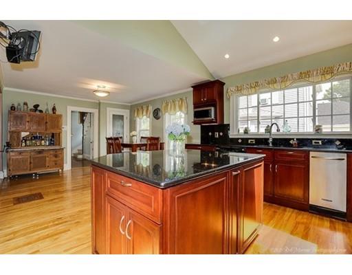 15 Trask St, Danvers, MA 01923 photo 7