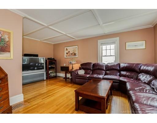 15 Trask St, Danvers, MA 01923 photo 4