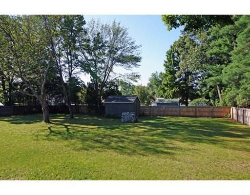 15 Pomeroy St, Easthampton, MA 01027 photo 6