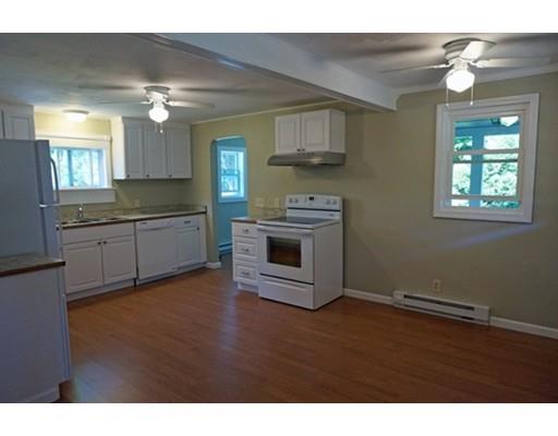 15 Pomeroy St, Easthampton, MA 01027 photo 13