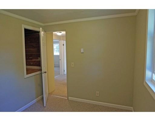 15 Pomeroy St, Easthampton, MA 01027 photo 24