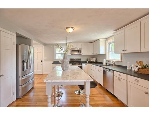 22 Hartz St, Gloucester, MA 01930 photo 10