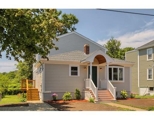 22 Hartz St, Gloucester, MA 01930 photo 2